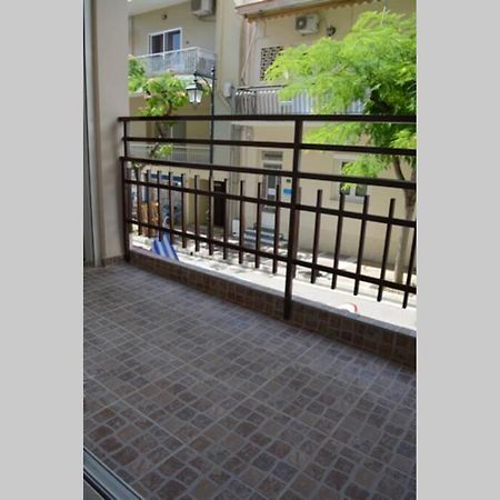 Loutraki Vibes Apartments Екстериор снимка