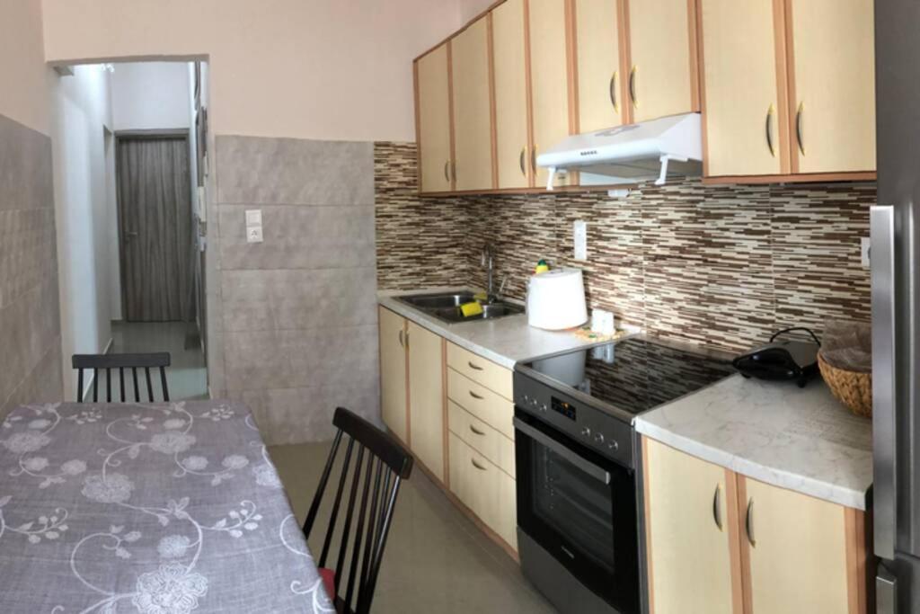 Loutraki Vibes Apartments Екстериор снимка